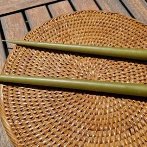 Vela cónica pequeña verde